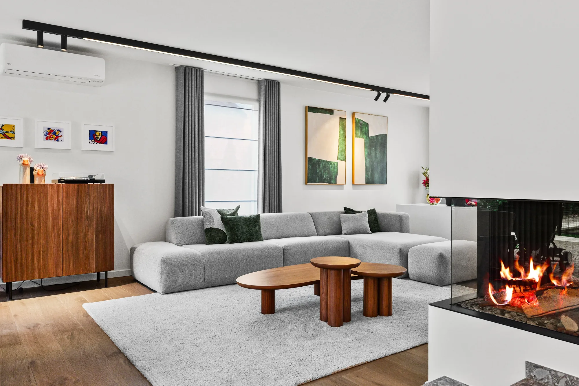 Designliving met moderne haard - interieurfotografie vastgoed